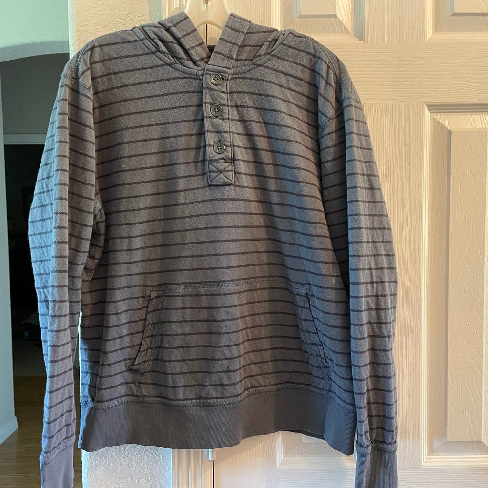 Gap lightweight pullover hooded sweatshirt XL